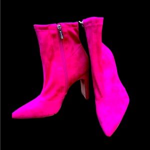 Jessica Simpson hot pink booties size 11